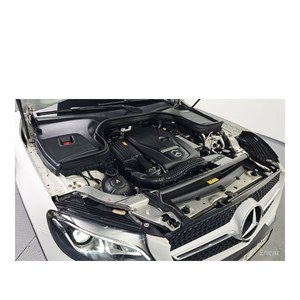 Mercedes-Benz GLC300 4MATIC Coupé Modèle Juin 2019 85 335 km Boîte de vitesses automatique Volant à gauche Norme d'émission Euro V Cuir - Product Image 5