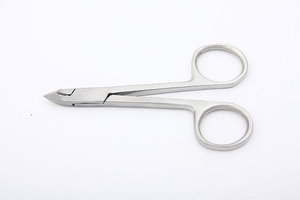 Tijeras profesionales de acero inoxidable con logotipo personalizado, recortadora de uñas y cutículas para la eliminación de piel muerta y callos - Product Image 3