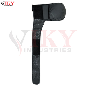 ถุงมือ MMA สำหรับฝึกซ้อมศิลปะการต่อสู้ วัสดุหนัง PU ครึ่งนิ้ว สีดำ ลายพิมพ์ดีไซน์แบบมีเท็กซ์เจอร์  ผู้ผลิตคุณภาพดี สินค้ามาใหม่ - Product Image 4