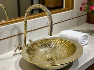 Élégant Lavabo de Salle de Bain en Laiton Martelé avec Motif Gravé, Vasque Ronde à Poser pour Meuble-Lavabo, Cuisine, Durable et Fait Main - Product Image 2