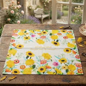 [K-ESSENTIALS] Pañuelo de tela de algodón 60s 50x50cm con diseño de flor amarilla, suave, ecológico y multiusos - Product Image 3