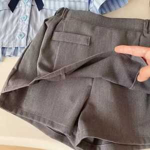 เสื้อเชิ้ตแขนพองลายทางสไตล์วินเทจสำหรับเด็กผู้หญิงพร้อมชุดกระโปรงจีบและโบว์ - Product Image 6