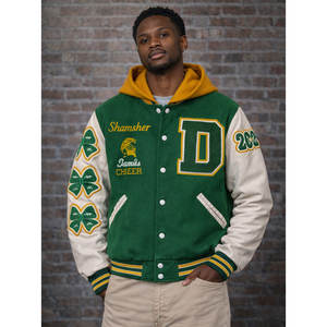 Blouson universitaire vintage pour homme 2026 entièrement personnalisé avec écussons en chenille, corps en laine épaisse et manches en similicuir, boutons brodés - Product Image 4