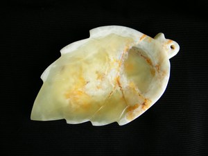 Afghan Green Onyx <b>Leaf</b> Shaped Modern Kitchen Dining Wall Cladding Natural Stone Serving Tray Wholesale Supplier Exporter - Product Image 5