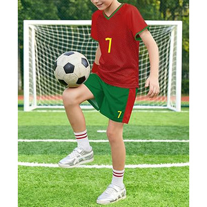 Ensemble uniforme de football pour enfants, maillot de football respirant à séchage rapide, kit d'entraînement d'équipe personnalisé pour petits enfants, vêtements de sport pour garçons - Product Image 4