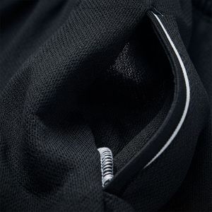 Shorts pour hommes de luxe en tissu respirant de couleur noire unie, séchage rapide, coupe classique, shorts d'été pour hommes avec services OEM ODM - Product Image 6