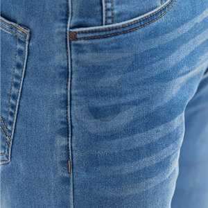 Shorts en jean légers pour hommes, personnalisables, respirants, style urbain, coupe droite, pour l'été – Vente en gros - Product Image 6