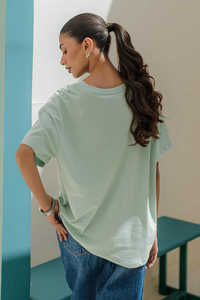 T-shirt en coton doux pour femme, coupe classique, col rond, manches courtes, tricoté, pour un style de vie quotidien - Product Image 2