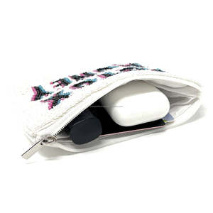 Bolsa de Cosméticos de Moda, Hecha a Mano, Multicolor, con Cuentas de Botox, Ecológica, Portátil, Duradera, con Cierre, Personalizable con Eslogan Divertido - Product Image 3