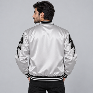 Chaqueta Varsity de Satén con Pedrería de Alta Calidad para Hombre, Chaqueta Bomber con Cristales y Puños Acanalados para un Estilo Casual - Product Image 2