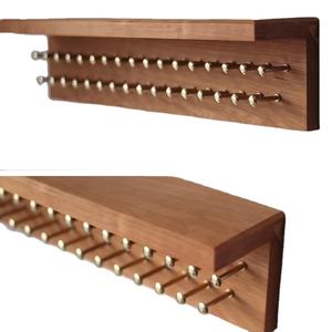 ไม้แขวนเสื้อไม้แบบใหม่ล่าสุด คุณภาพสูง ดีไซน์ทันสมัย ผลิตในอินเดีย สำหรับใช้กับตู้เสื้อผ้าและกระเป๋า - Product Image 1