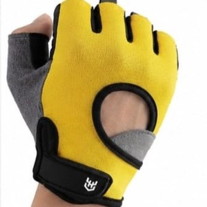 Yellow <b>Half</b> Finger Cycling Gloves With Non <b>Slip</b> Grip For Outdoor Activities Unisex Racing Gloves Hook And Loop Closure - Product Image 4