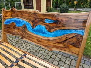 Cama de Madera con Borde Natural y Resina Epoxi River Live Edge, Modelo Blue Canyon, Cama Artesanal de Madera con Resina, Cama de Madera con Borde Natural Crystal Stream, Cama de Madera con Resina Epoxi RiverFlow - Product Image 6