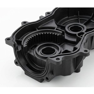 Fábrica de moldes de inyección de plástico especializada en PBT GF30, diseña componentes de PC ligeros, duraderos, de alta calidad e industriales. - Product Image 3