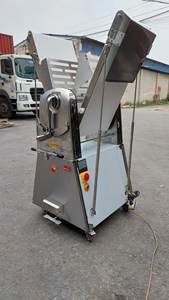 Machine à étaler la pâte électrique haut de gamme Minh Tam MC2C 220V/380V 2Kw/h, boulangerie vietnamienne, automatique, portable, multifonctionnelle - Product Image 3