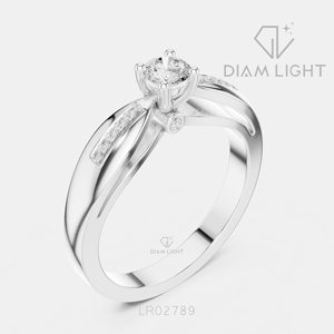 Bague de fiançailles en or blanc 14 carats avec diamant de laboratoire rond de 0,21 carat, certifié IGI, couleur F+, clarté VS+, bague de promesse pour femme - Product Image 2