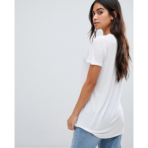 T-shirt décontracté blanc en coton pour femme, coupe ample, col rond, manches courtes, en jersey respirant, longueur standard, couleur unie - Product Image 1