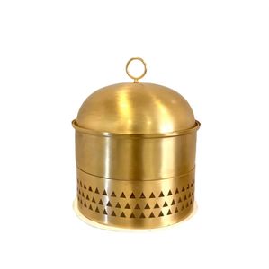 Calentadores de Comida de Lujo con Acabado Dorado Martillado, Cazuelas Reales con Base de Madera Sólida para Eventos y Catering - Product Image 1