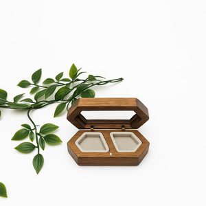 Caja de Madera de Teca de Doble Ranura para Anillos de Pareja - Caja de Madera Natural Hecha a Mano para Anillos de Pareja |   Regalo Romántico y Duradero en AL-FALAH - Product Image 2