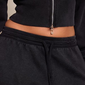 Vêtements de sport en molleton de coton pour femmes en gros, fabricant OEM de marques privées, broderie personnalisée, exportateur de vêtements de sport haut de gamme - Product Image 5