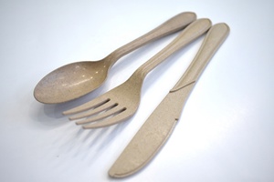 Cubiertos desechables de cáscara de arroz de alta calidad, juegos de cubiertos, cuchara de plástico ecológica, tenedor y cuchillo hechos en Vietnam - Product Image 6