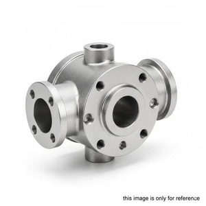 Corps de vanne à brides multi-ports en acier inoxydable moulé, collecteur de raccordement croisé, boîtier, pièce de rechange pour machines industrielles - Product Image 1