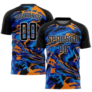 Vente en gros directe OMMIZ INDUSTRY, uniforme de football personnalisé blanc, noir et rouge, sublimation - Product Image 5