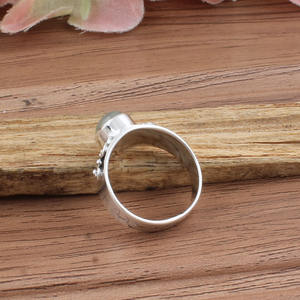 Bague de mariage classique délicate en argent sterling 925 avec pierre de naissance en préhnite naturelle, bijoux minimalistes en pierres précieuses taillées, vente en gros - Product Image 5