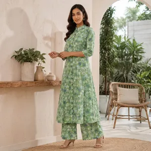 Ensemble Kurta Plazo pour femmes, vert, en coton, imprimé floral, coupe trapèze, manches trois quarts, col mandarin, deux pièces, traditionnel, ethnique, décontracté - Product Image 3