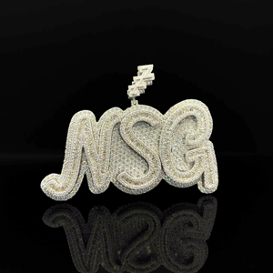 Pendentif unisexe The Ice Legacy Premium Iced CZ Diamond Look Alloy Silver Plated Hip Hop Grand Icon - Product Image 1