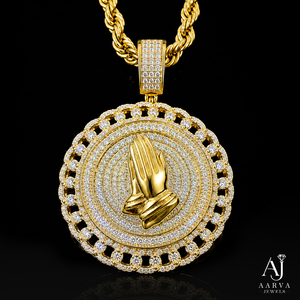 Collier en Moissanite plaqué or rose avec pendentif Mains en prière et breloque Glaçon Rond pour Hommes et Femmes, Bijoux de Fête - Product Image 3