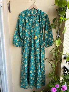 ชุดเดรสยาวผ้าฝ้ายอินเดียลำลองสำหรับผู้หญิงเดรสแม็กซี่ปักลายดอกไม้แขนยาว - Product Image 6