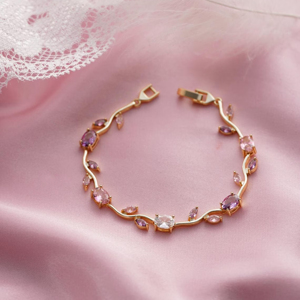 สร้อยข้อมือชาร์มมอร์แกไนต์ชุบทอง 18K สุดโรแมนติก ลายพืช สำหรับผู้หญิง เหมาะสำหรับใส่ทุกวัน - Product Image 2