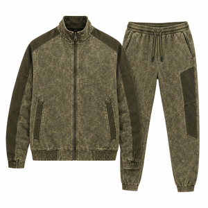 Conjunto Deportivo Sun Fade de Alta Calidad con Apariencia Desgastada de Inspiración Vintage, Diseño de Cierre Completo y Ajuste Cómodo - Product Image 2