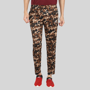 Pantalon de survêtement sportif rouge à quatre voies avec bande latérale, logo personnalisable, impression HD, lavage coloré, 100 % polyester, séchage rapide, tailles homme M/L/XL - Product Image 1
