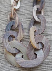 Collares de cuerno de búfalo hechos a mano, ecológicos, de diseño natural, estilo religioso y animal, para mujer, accesorios de joyería - Product Image 3
