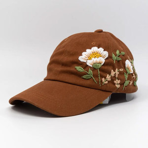 Gorra de Béisbol Clásica con Diseño Personalizable, Tela de Poliéster/Algodón, Unisex, Uso en las Cuatro Estaciones, Duradera y de Estilo Moderno - Product Image 1