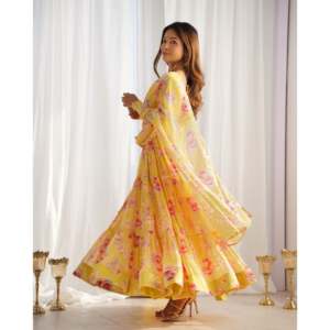Designer XS Anarkali Robe et pantalon avec Dupatta Party Wear Look - Product Image 5
