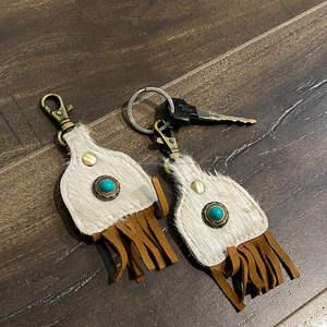 Nuevo estilo occidental Hair On Hide Leather Turquoise Fringe Key Fobs Venta caliente Cuero genuino Forma única Llaveros de lujo - Product Image 5