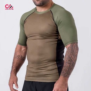 Customized Rashguard Comfortable Breathable Quick Dry <b>Compression</b> Clothing <b>Men</b> Rash Guard Spandex/Polyester Adult Size - Product Image 1