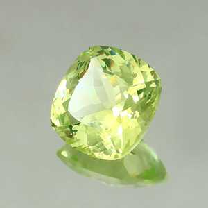Pierre précieuse naturelle de chrysoberyl vert, taille coussin, scintillante, pierre brute pour la fabrication de bijoux et de bagues - Product Image 6