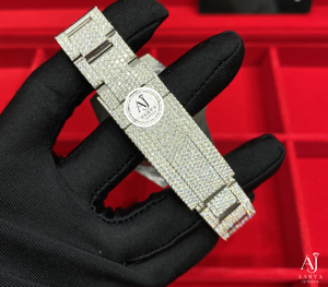 Montre mécanique glacée avec cadran diamanté, bracelet, montre-bracelet, lunette saphir, style bijou pour cadeau et présentation - Product Image 4