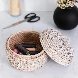 Bocaux de rangement en rotin faits à la main, petits et grands formats, pour l'organisation de la cuisine et de la chambre. - Product Image 6