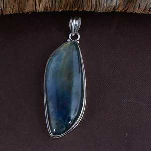 Collier pendentif en argent 925 avec labradorite, forme goutte d'eau, serti clos, pierre naturelle, style classique, unisexe, pour tous les jours - Product Image 3