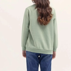 เสื้อสเวตเชิ้ตผู้หญิงคุณภาพสูง วัสดุดีที่สุด กำลังเป็นที่นิยม ใส่สบาย ป้องกันแบคทีเรีย ผ้าถักด้านหน้า โพลีเอสเตอร์ คอตตอน กันน้ำ - Product Image 4
