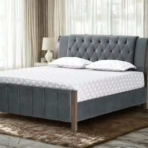 Lit King Size en bois massif fait main, design de qualité supérieure, mobilier de luxe avec pied de lit - Product Image 1