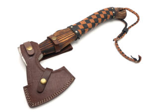 มีดโทมาฮอว์ก Jahangir Enterprise รุ่น JE-AX-601 น้ำหนัก 1 ปอนด์ ทำจากเหล็กดามัสกัสคาร์บอนสูง 1095 เกรด DIY ด้ามไม้โรสวูดลายนูน สำหรับงานอุตสาหกรรม - Product Image 6