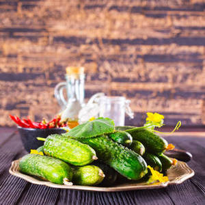 Cornichons indiens de première qualité de la nouvelle saison, recette indienne authentique, cornichons de légumes frais et croustillants pour les fournisseurs en gros - Product Image 5
