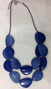Collar de Resina Hecho a Mano de la Mejor Calidad, Estilo Indio, para Damas y Niñas, Joyería Exclusiva con Símbolo Cristiano - Product Image 2