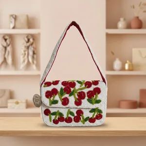 Bolso de Hombro Decorativo con Cuentas para Mujer, Accesorio de Moda para Tiendas de Regalos, Comercios Minoristas y Venta al por Mayor Internacional - Product Image 4